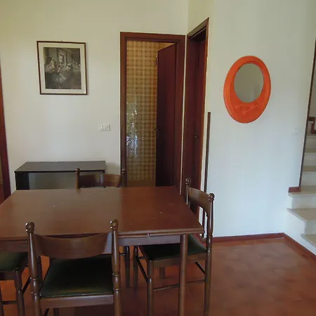 With Garden In Excellent Location - Beahost Bibione