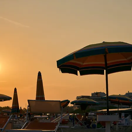 With Garden In Excellent Location - Beahost Apartamento Bibione