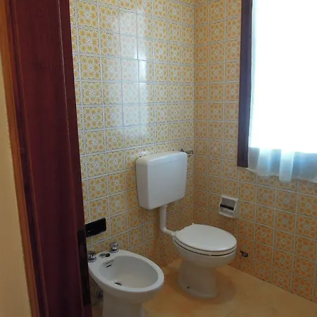 With Garden In Excellent Location - Beahost * Bibione